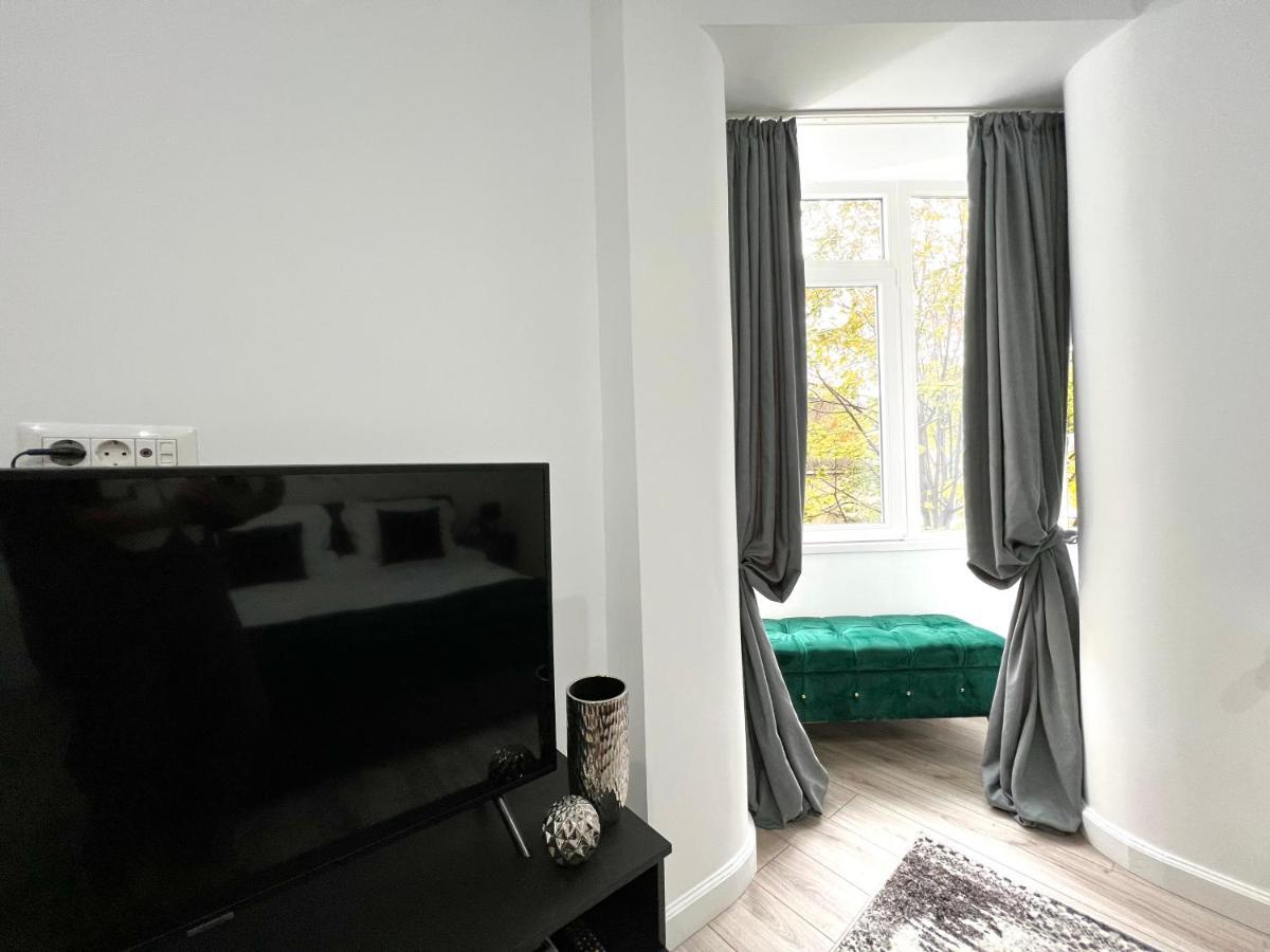 Green Spot - Premium Studio - Sanador Victoriei บูคาเรสต์ ภายนอก รูปภาพ