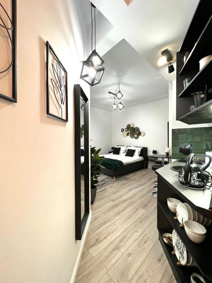 Green Spot - Premium Studio - Sanador Victoriei บูคาเรสต์ ภายนอก รูปภาพ
