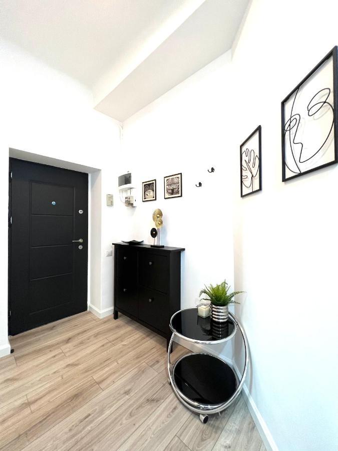 Green Spot - Premium Studio - Sanador Victoriei บูคาเรสต์ ภายนอก รูปภาพ