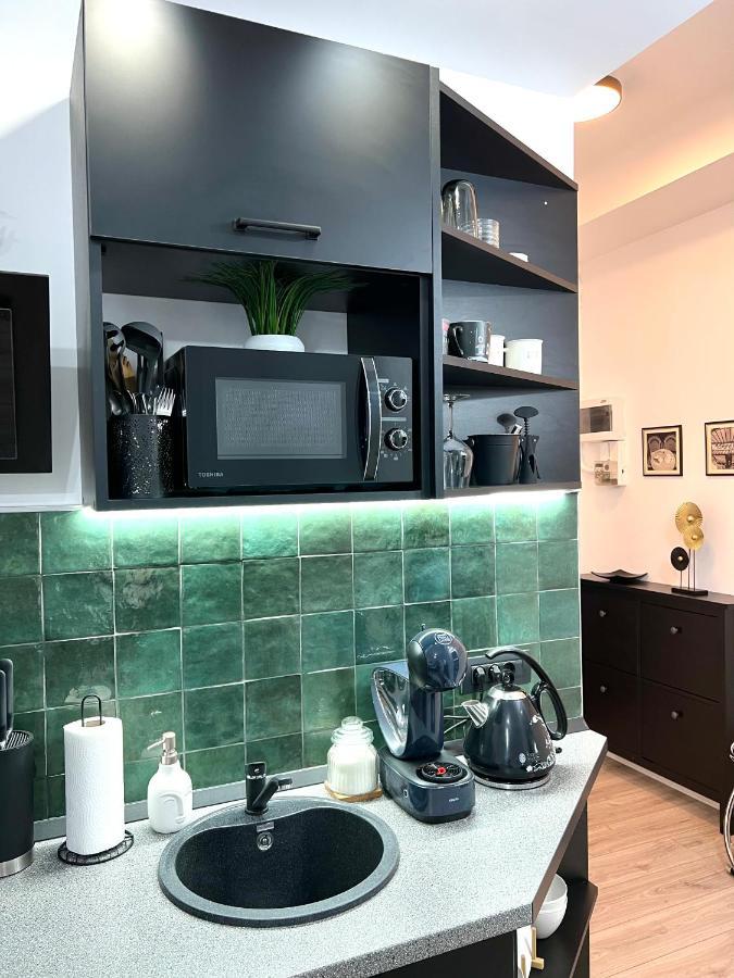 Green Spot - Premium Studio - Sanador Victoriei บูคาเรสต์ ภายนอก รูปภาพ